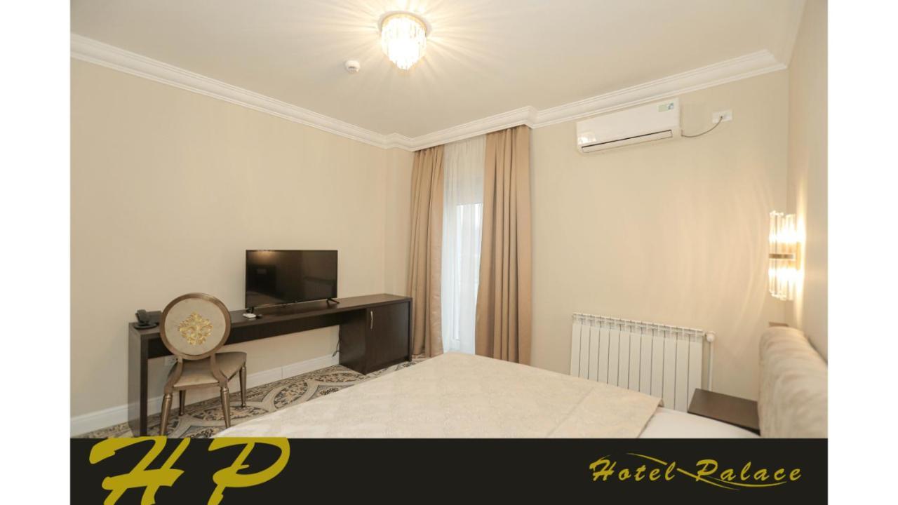 Hotel Palace Severin Дробета-Турну Северин Екстериор снимка